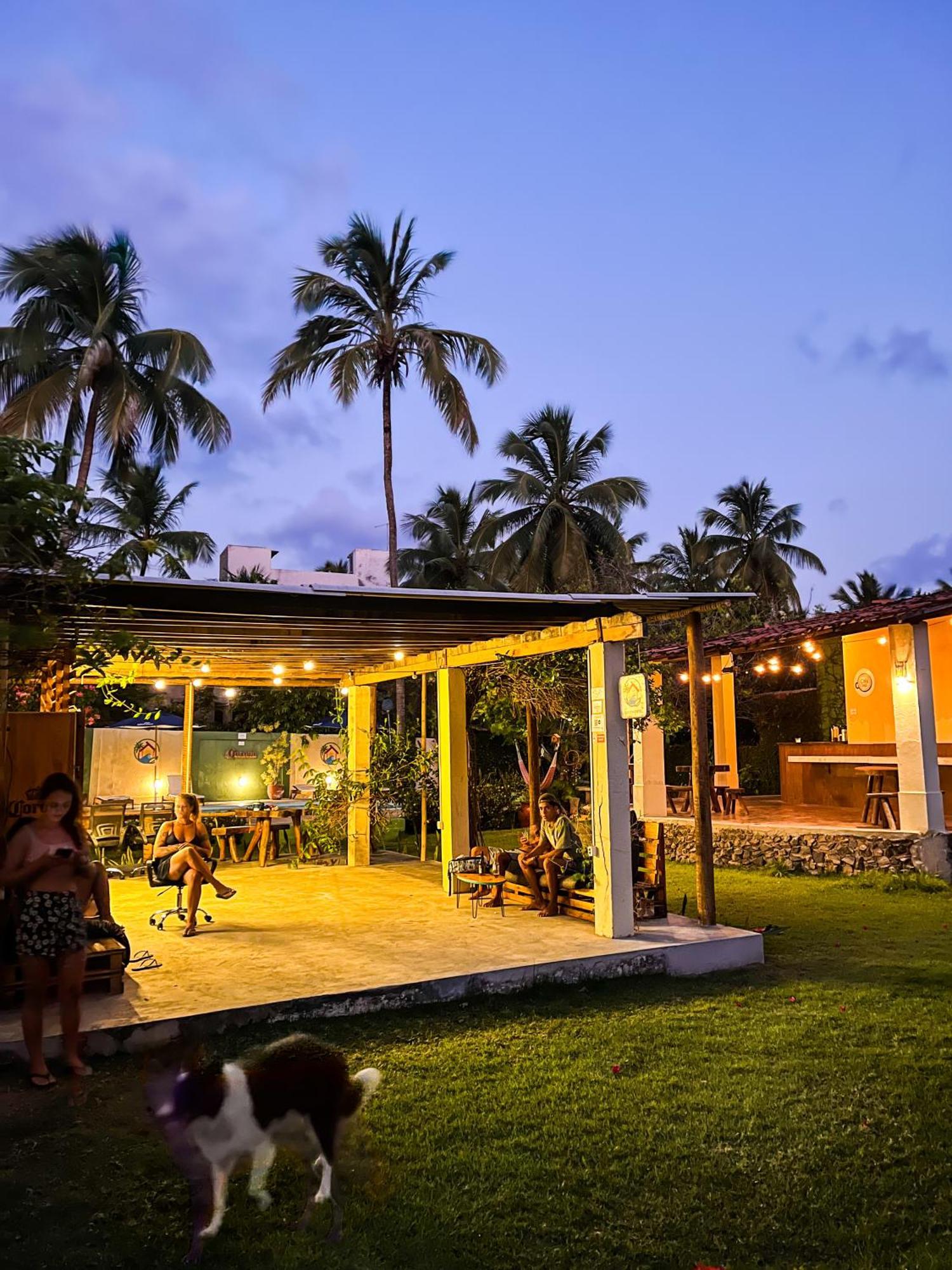 Free! Hostel Vila Praia de Pipa Eksteriør billede